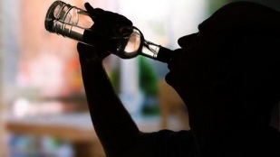 prvi znaki in simptomi alkoholizma