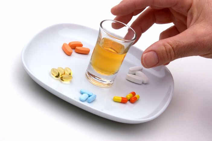 združljivost z alkoholom in antibiotiki